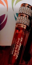 Load image into Gallery viewer, Adia Luxury shiny lip gloss